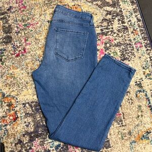 Old Navy High-Rise Wow Straight Jeans